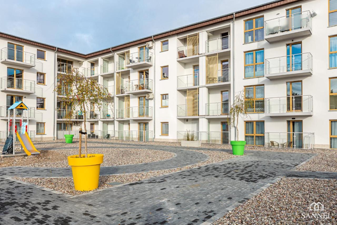 Apartament Lazure Przy Lesie-Sloneczne Tarasy Dziwnowek-Sannel Apartments For Rent Exterior foto